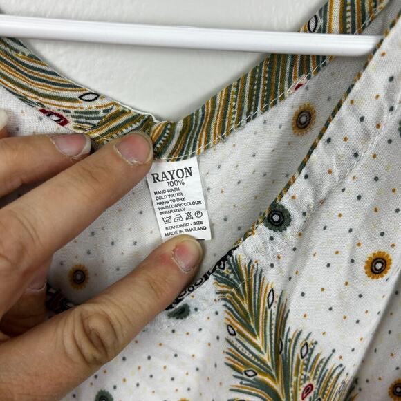 Womens One Size Lightweight Sleeveless Peacock Design Maxi Dress - Picture 5 of 5